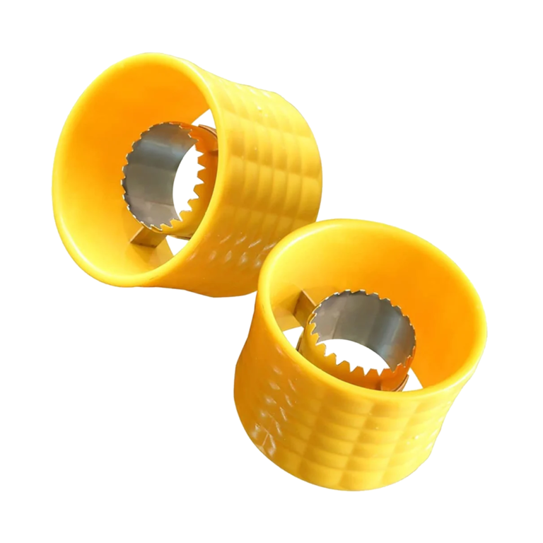 Corn Peeler, Stainless Steel Corn Cutter & Kernel Remover, Manual Circular Thresher, Portable Kitchen Gadget with Hand Protector